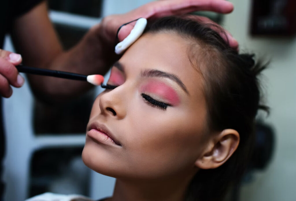 https://fuzionunisexsaloon.com/wp-content/uploads/2022/01/inner_b1-1024x694.jpg